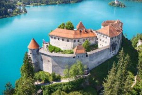 Dalmatian Sunshine with Slovenia: Zagreb to Dubrovnik