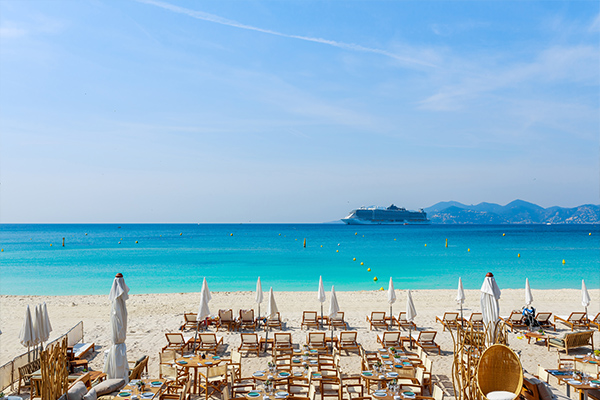 Under the Sun of the French Riviera