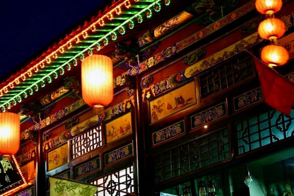 Essence of China with Hong Kong Stopover