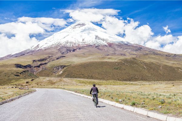 Ecuador Cotopaxi Camping and Relax Adventure