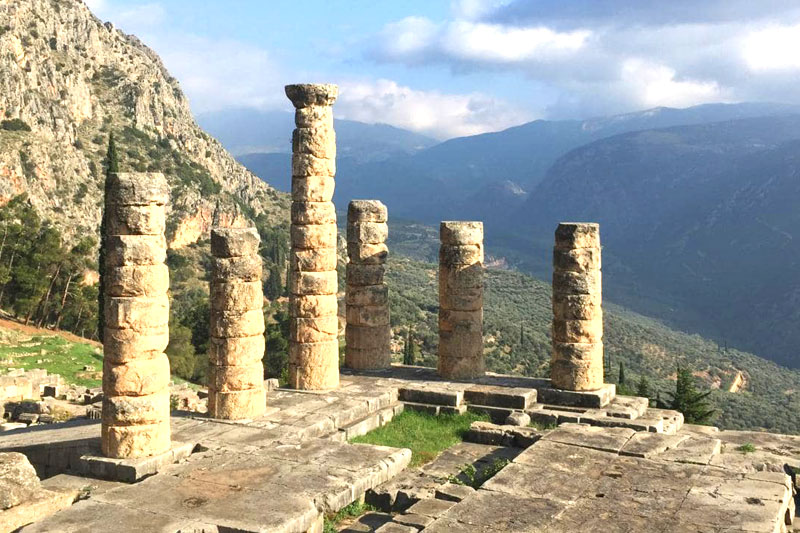 Delphi Tour