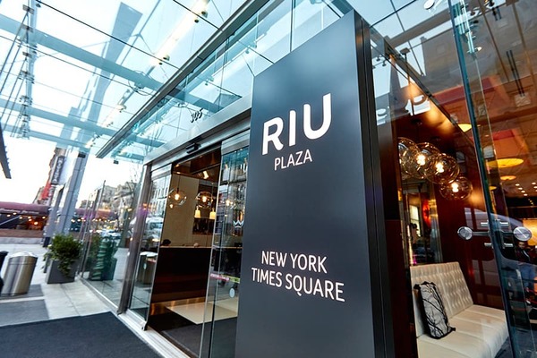 RUI Plaza New York Times Square
