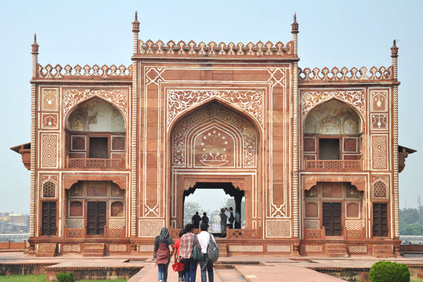 Delhi-Agra-Delhi