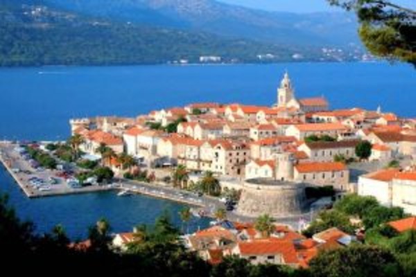 Croatia's Coastal Discovery: Dubrovnik to Split by Sea