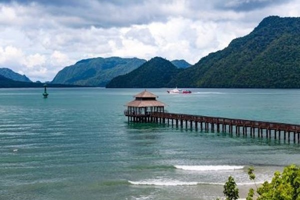 Peninsula Malaysia with Langkawi