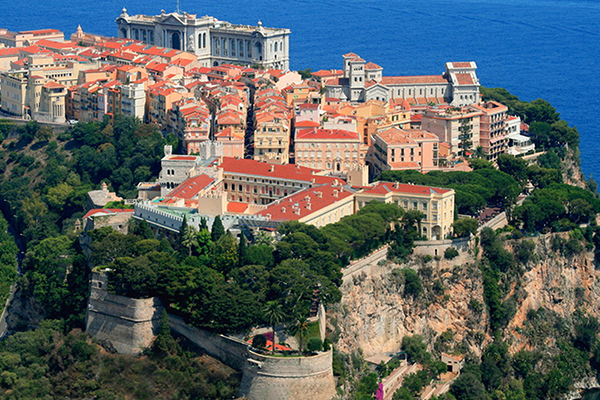 Under the Sun of the French Riviera