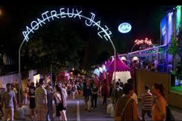 Montreux amidst Middle Ages and Pop Culture