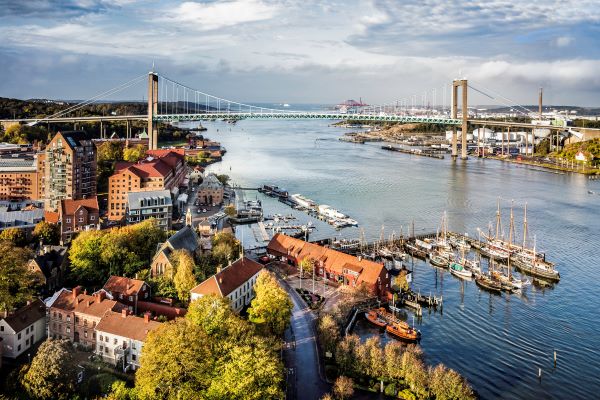 Explore Festive Cities Stockholm and Helsinki