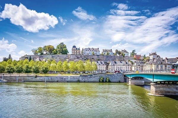 Riverside Royalties & Rustic Flavours: A Hidden Oise Journey