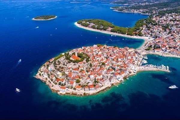 Northern Gems Deluxe Cruise