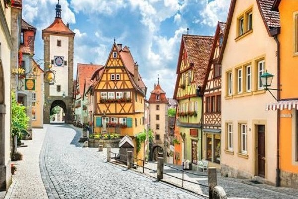 Christmas Markets and Castles - Self Drive