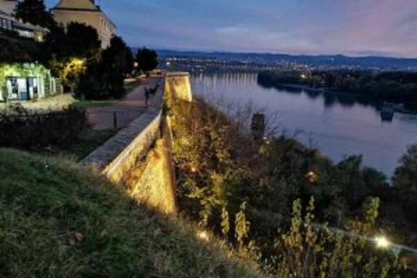 Bicycle Tour from Danube to Mountains