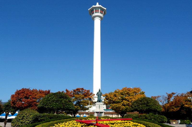 Korea's Cultural Crossroads