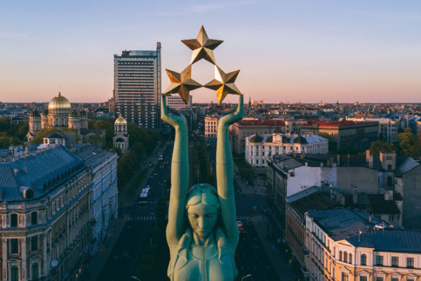 Combined Tour of Nordic and Baltic Capital