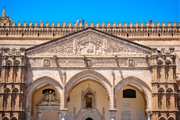 Special New Year Eve Tour of Sicily from Catania