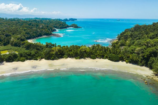 Between Jungle, Beaches and Volcanos