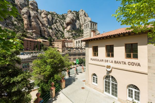 Experience Montserrat on cogwheel train