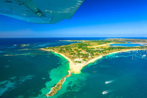 Discover Los Roques