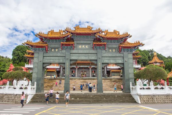 Explore Puli and Lukang