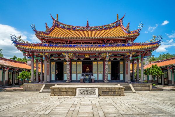 Explore Taipei