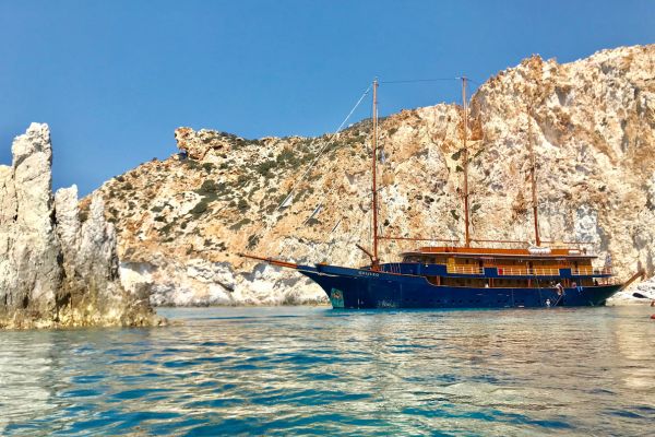 Cruising through the Cyclades of Greece