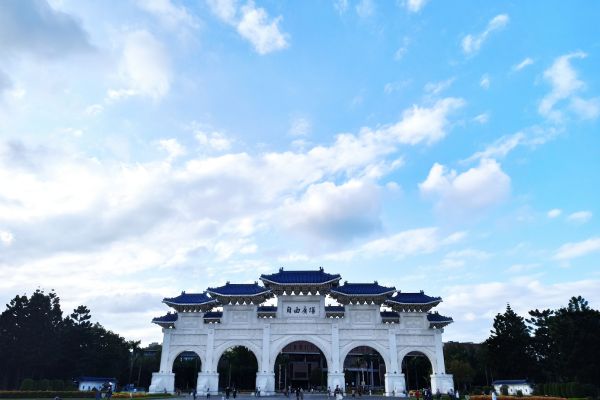 Alishan Cherry Blossom Season