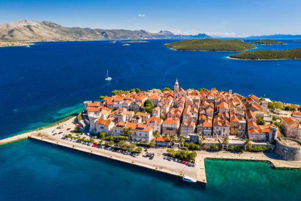 Round trip cruise with Dubrovnik