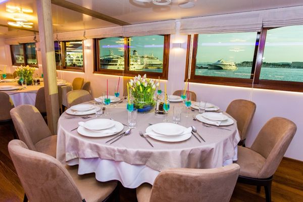 One Way Wonders from Trogir