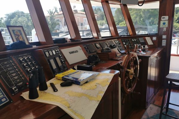 Northern Gems Deluxe Cruise