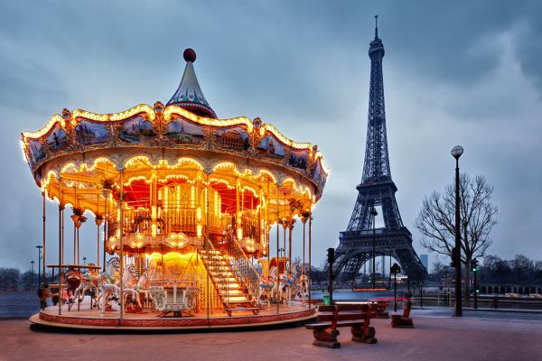 Immerse Paris: A Dream of Christmas