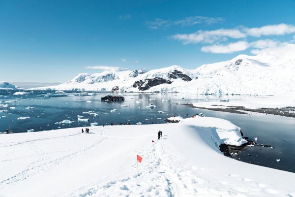 Classic Antarctica Air-Cruise Magellan Explorer