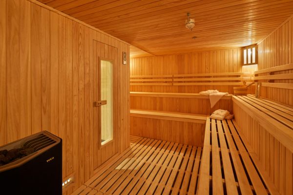 Classic Antarctica Air-Cruise Magellan Explorer