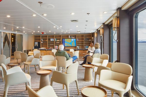 Classic Antarctica Air-Cruise Magellan Explorer