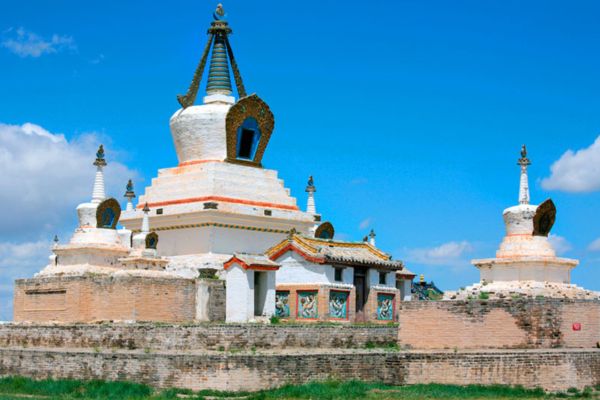 Khangai Mountain Traverse